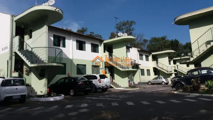 Casa com 2 dormitórios à venda, 50 m² por R$ 240.000,00 - Parque Industrial Cumbica - Guar