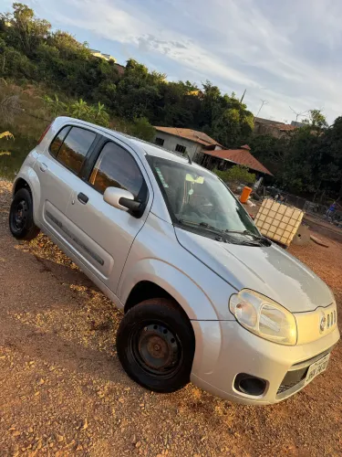 Fiat Uno Vivace/rua 1.0 EVO Fire Flex 8V 5P 2011