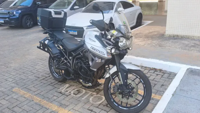 Triumph Tiger 800 XRx 2018 - Impecável !!!