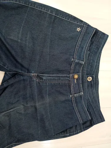 2 calças jeans tamanho 48
