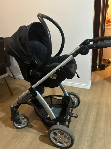 Carrinho de bebê 
