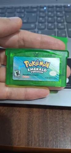 Fita GBA Pokémon Emerald original