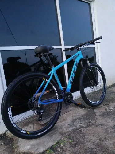 Vende-se o Quadro GTI roma aro 29, tamanho 19