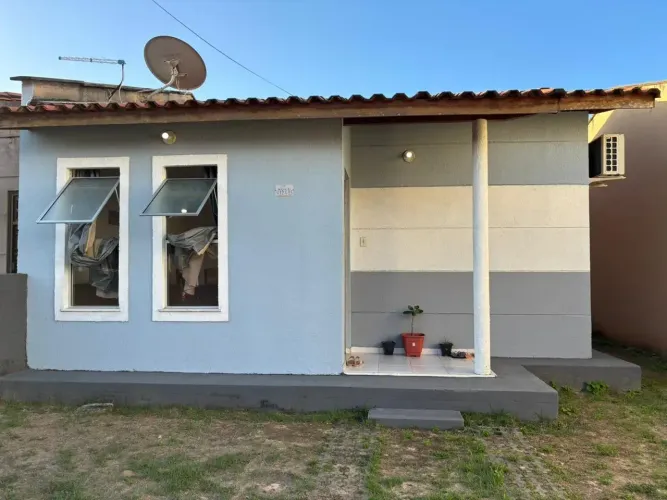 Casa com Quintalão + Lazer de Clube no Village dos Pássaros I