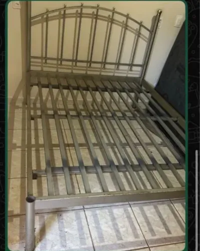 Cama toda de ferro casal
