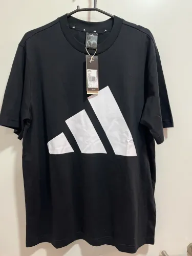 Camiseta Adidas