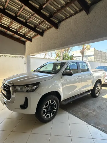 Toyota Hilux CD SRX 4X4 2.8 TDI 16V Diesel Aut. 2019