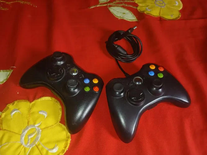 Duas manetes para Xbox 360