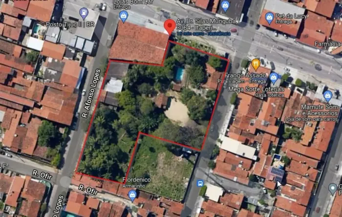 Terreno a venda na avenida Silas monguba