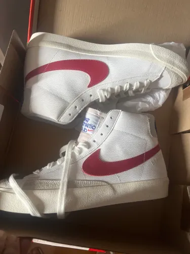Tênis Nike blazer atlétic Club