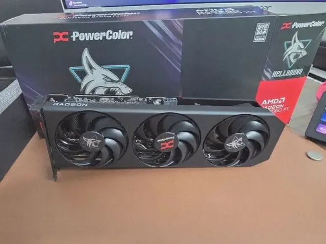 RX 9060 XT 16GB - PLACA DE VÍDEO - ASROCK hellhound