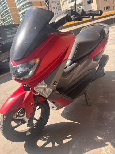 Vendo MOTO YAMAHA NMAX