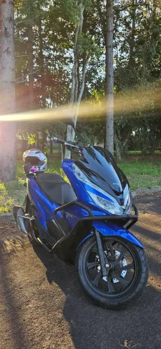 Honda PCX 150 2022 Azul, muito conservada