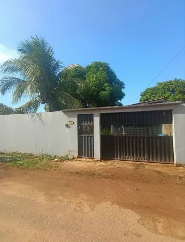 Casa no jardim Marco