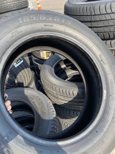 Pneu 185/65r15 remolde Crystone 
