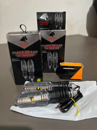 Kit pisca de led CB Twister e relê de carga