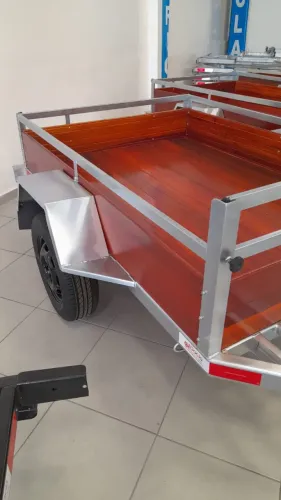 Carretinha 200x140 é da Dacla