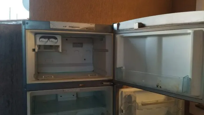 GELADEIRA CONTINENTAL 220V 480L