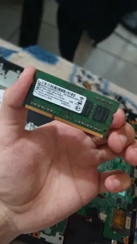 Memória RAM 4GB & Placa de Rede Wi-Fi