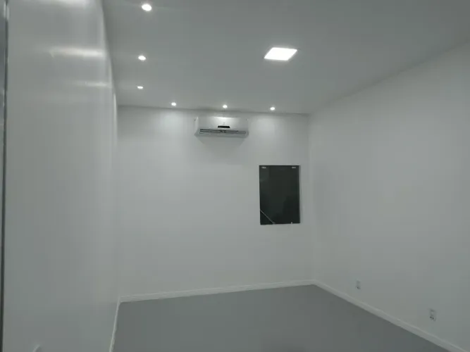Pintor, Pintura acabamento fino, serviço de pintura, massa corrida, pintura de piso!