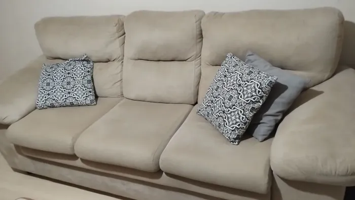 Conjunto de sofá 2 e 3 lugares 