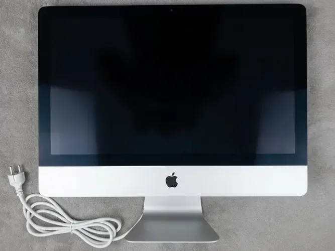 iMac Apple 21,5" 2013 + Teclado + Magic Mouse + Caixa Original