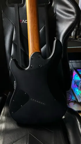 Guitarra curt 7 cordas com spliter no captador do braço