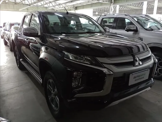 Mitsubishi L200 Triton Sport HPE 2.4 CD Diesel Aut. 2022