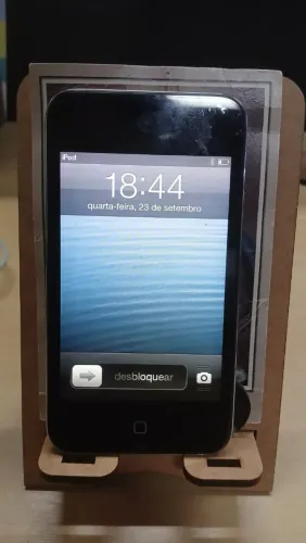 Apple iPod touch 4ª geração, 8 GB, modelo MC540LL/A,