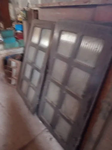 2 JANELAS VIDRO E VENEZIANA DESMONTADAS