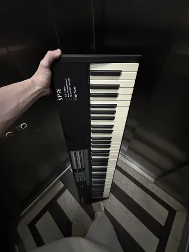 Piano digital Kurzweil SP76