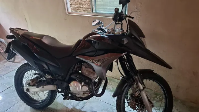 Vendo essa moto XRE 300