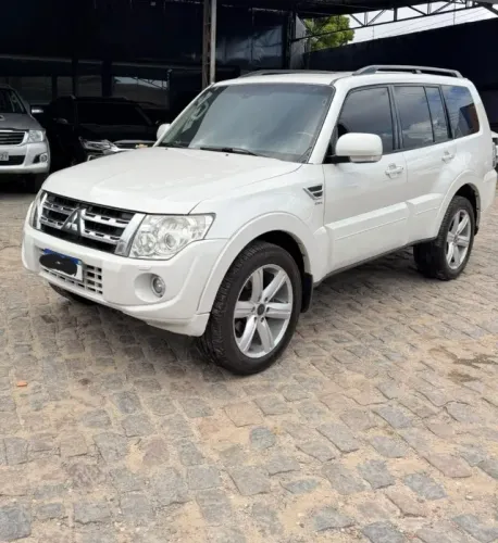 Mitsubishi Pajero HPE Full 3.2 4X4 T.i.dies. 5P AUT 2014