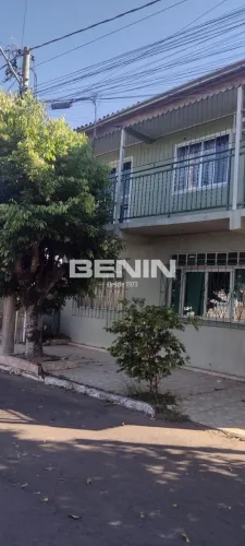Venda de Casa em Canoas-RS, bairro Guajuviras com 111m² Área Const. Venda de Casa em Canoa