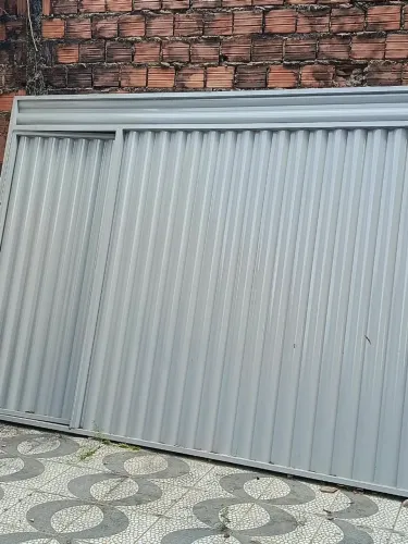 Portão de ferro