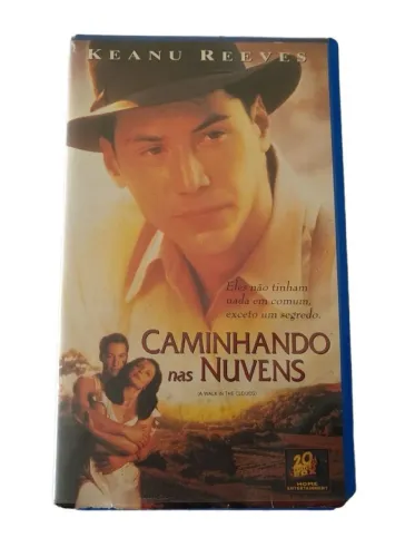 VHS - Caminhando nas Nuvens - Keanu Reeves