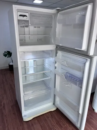 Geladeira Electrolux frost free 433 litros