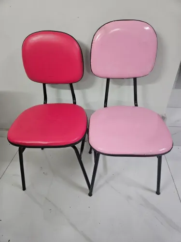 Ótimas cadeiras! As duas ppr 129.00