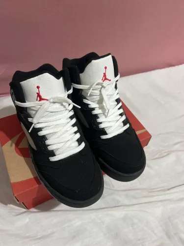 Tênis Jordan 5 masculino e feminino