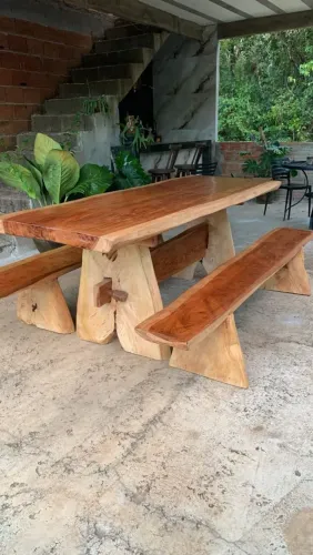 ? Mesa de Jatobá Maciço 2,40m - Elegância para Seu Ambiente