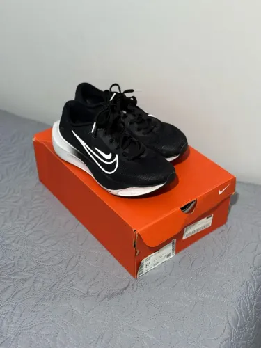 Tênis de corrida Nike Zoom Fly 5 Feminino - Tamanho 38