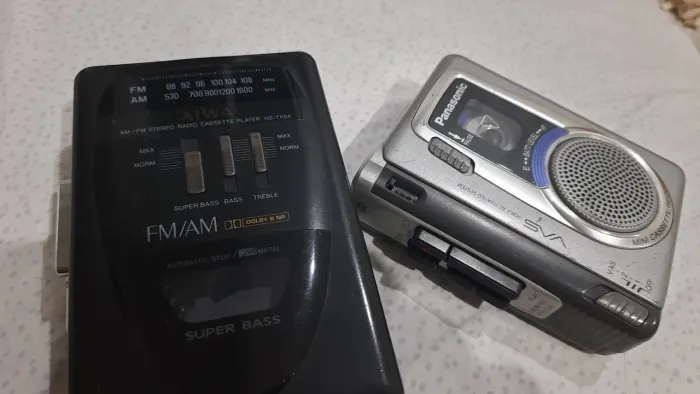 2 peças Walkman stereo e gravador portátil 
