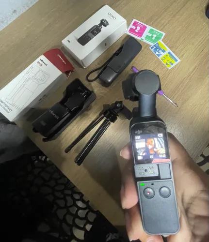 DJI OSMO POCKET 4K vários acessórios