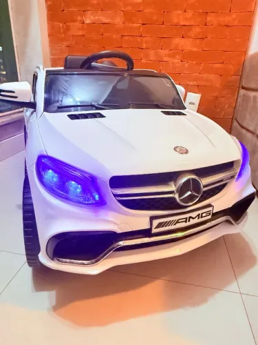 Carro Elétrico Infantil Mercedes Benz GLE 63 AMG BRANCO 12v
