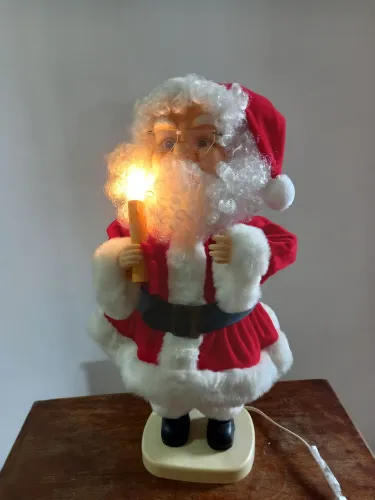 Papai Noel com movimento e luz