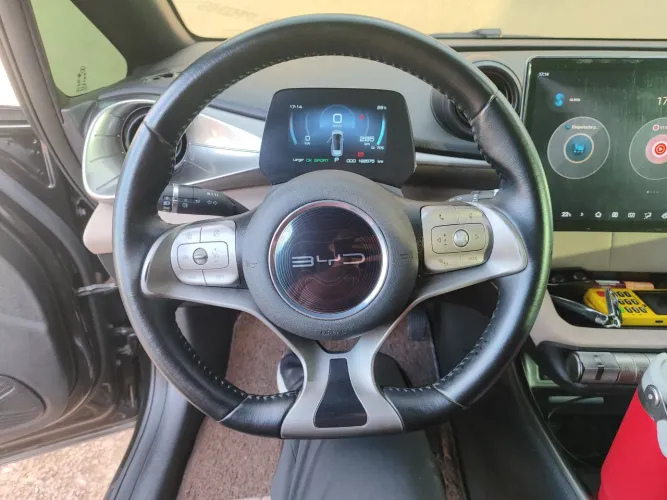 BYD Dolphin EV (Elétrico) 2024