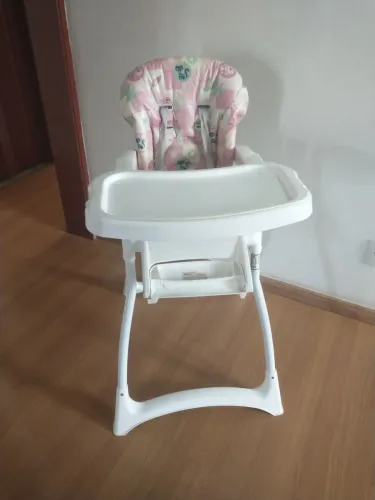 Cadeirão infantil Burigotto Merenda