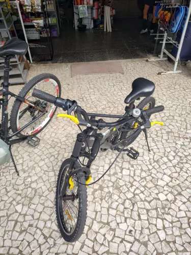Bicicleta jeep importada aro 20 Full suspensão 