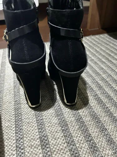 Bota feminina vizzano tamanho 36