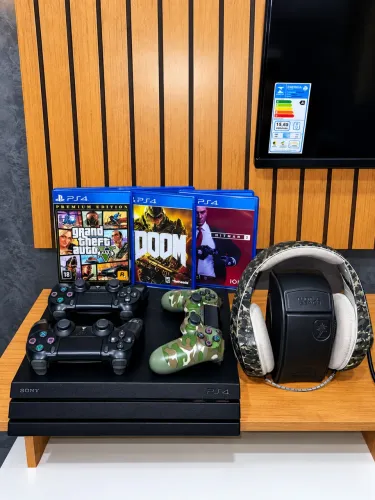 PS4 PRO 1TB